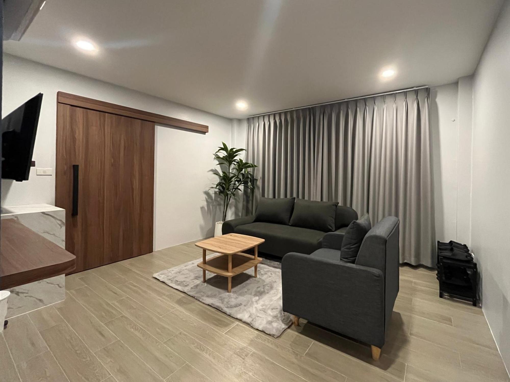 Rendezvous Oldtown Chiangmai Hotel Chiang Mai Ngoại thất bức ảnh