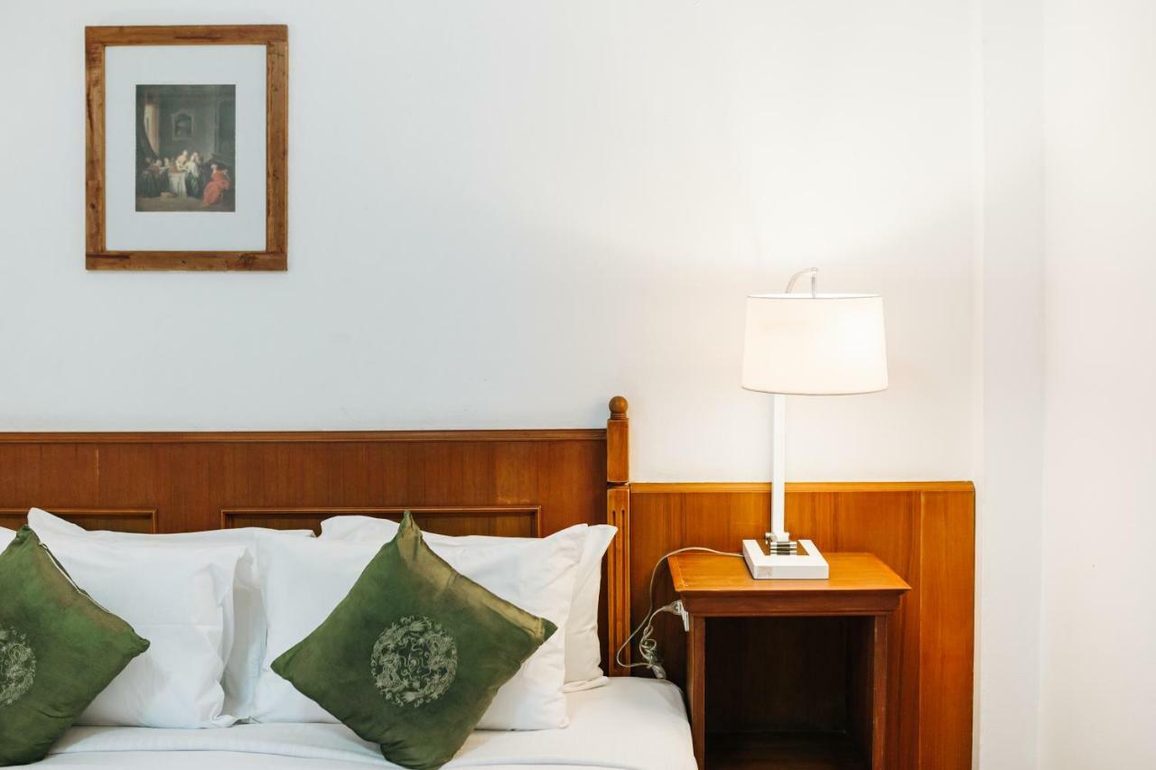 Rendezvous Oldtown Chiangmai Hotel Chiang Mai Ngoại thất bức ảnh