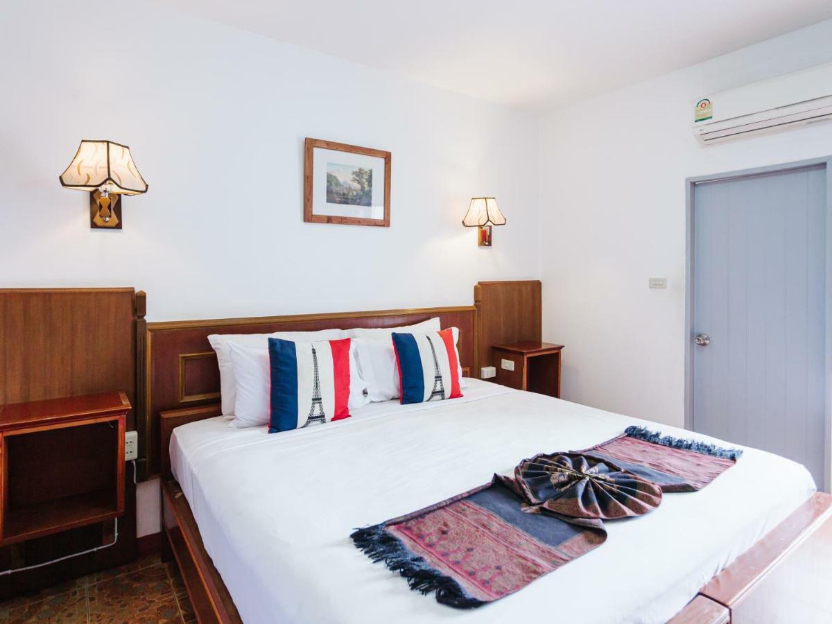 Rendezvous Oldtown Chiangmai Hotel Chiang Mai Ngoại thất bức ảnh