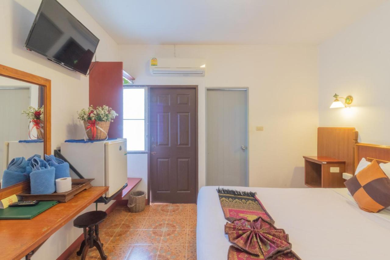 Rendezvous Oldtown Chiangmai Hotel Chiang Mai Ngoại thất bức ảnh