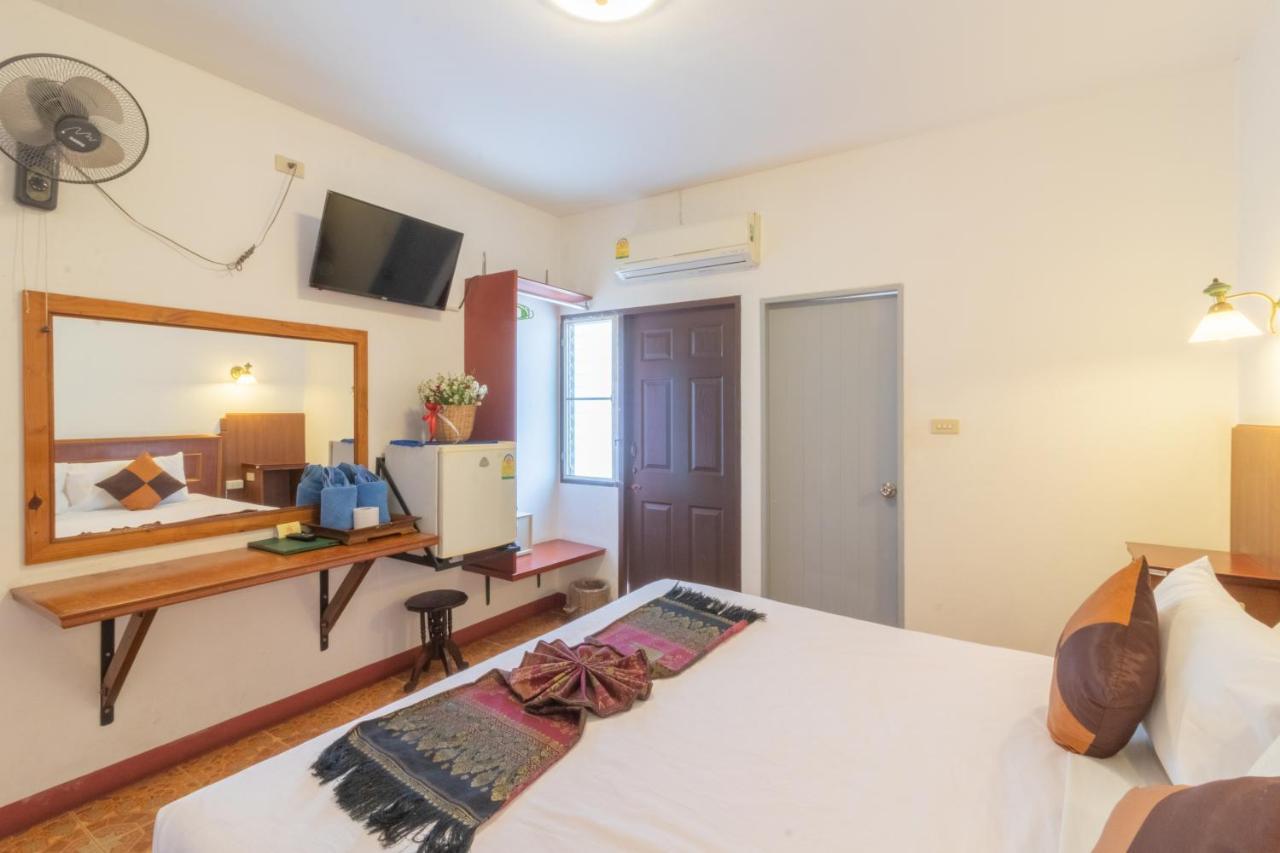 Rendezvous Oldtown Chiangmai Hotel Chiang Mai Ngoại thất bức ảnh
