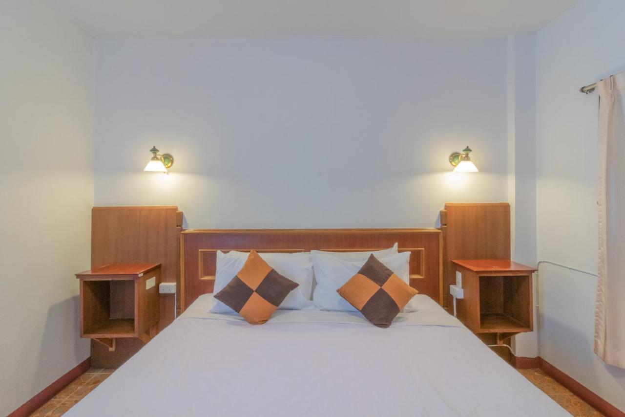 Rendezvous Oldtown Chiangmai Hotel Chiang Mai Ngoại thất bức ảnh