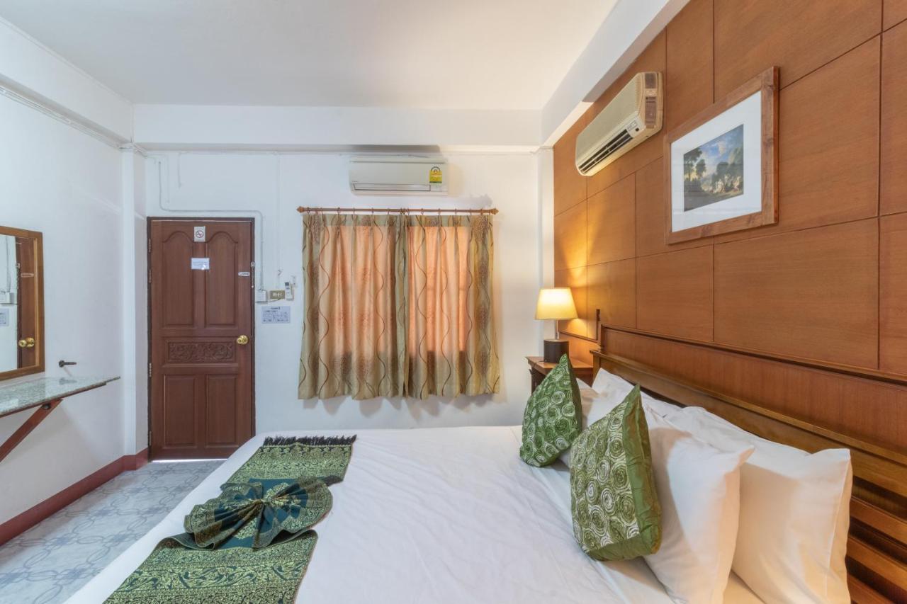 Rendezvous Oldtown Chiangmai Hotel Chiang Mai Ngoại thất bức ảnh