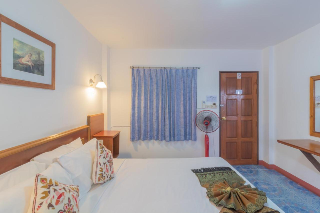 Rendezvous Oldtown Chiangmai Hotel Chiang Mai Ngoại thất bức ảnh